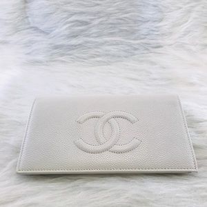 CHANEL Caviar Long Bifold Wallet White